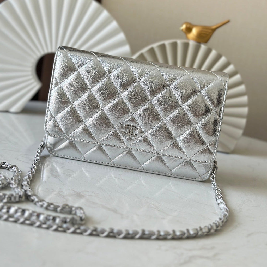 Chanel 25S Wallet On Chain 19 in Silver Lambskin