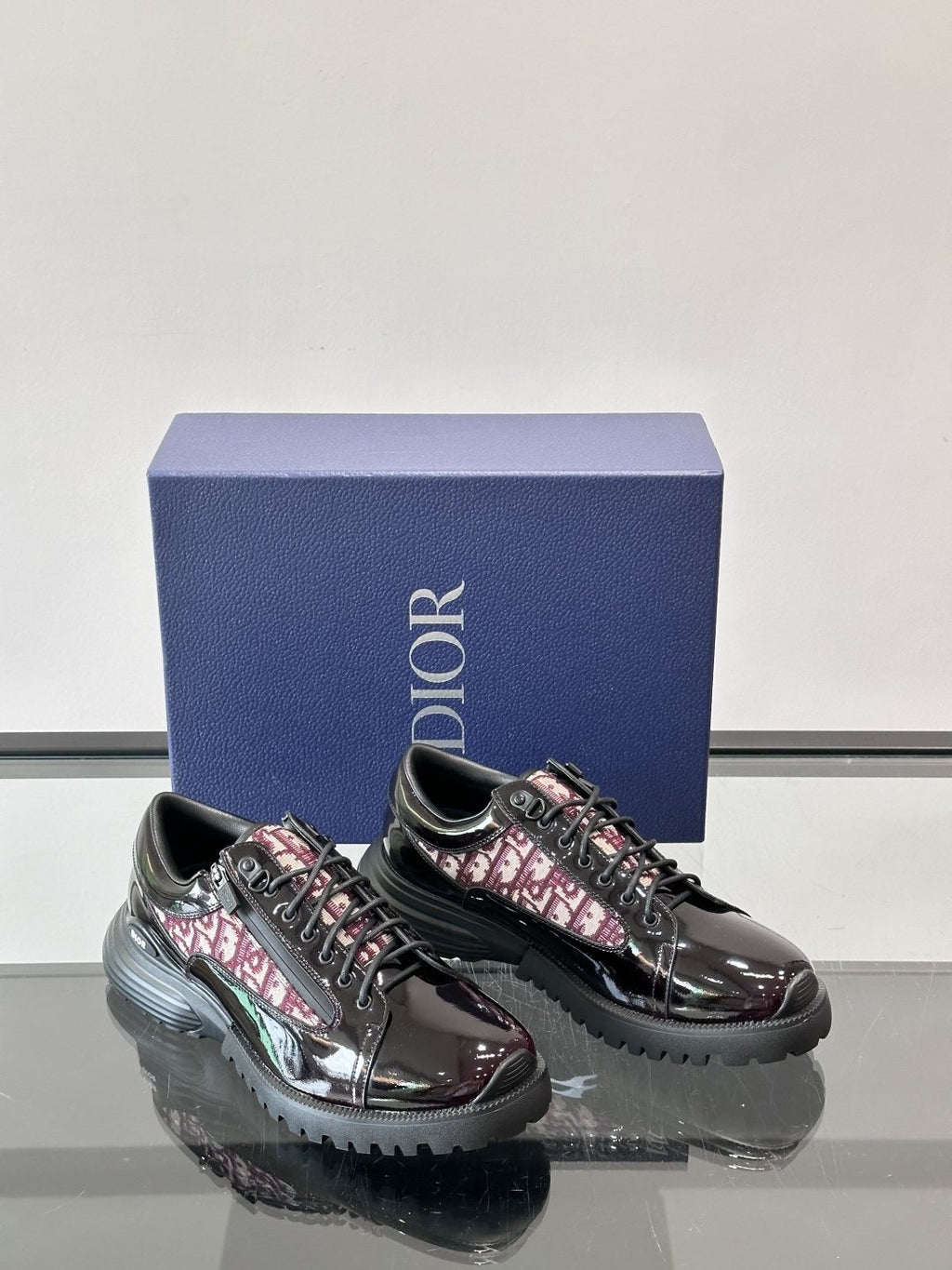 Dior Black Burgundy Patterned Derby Shoes — side