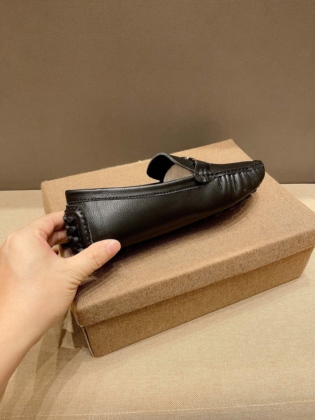 Gucci Web-Accent Driving Loafers — side
