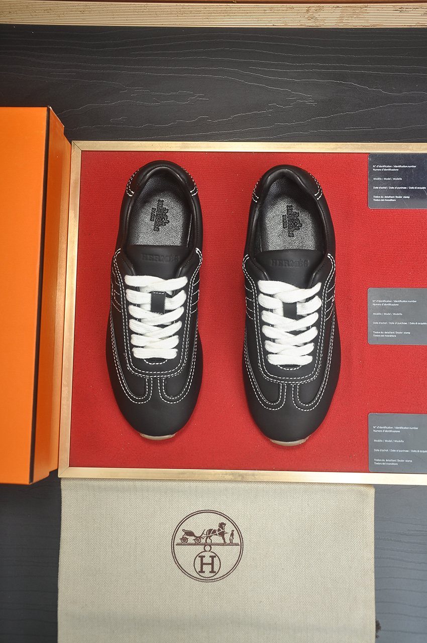 Hermès Low-Top Lace-Up Sneakers — front