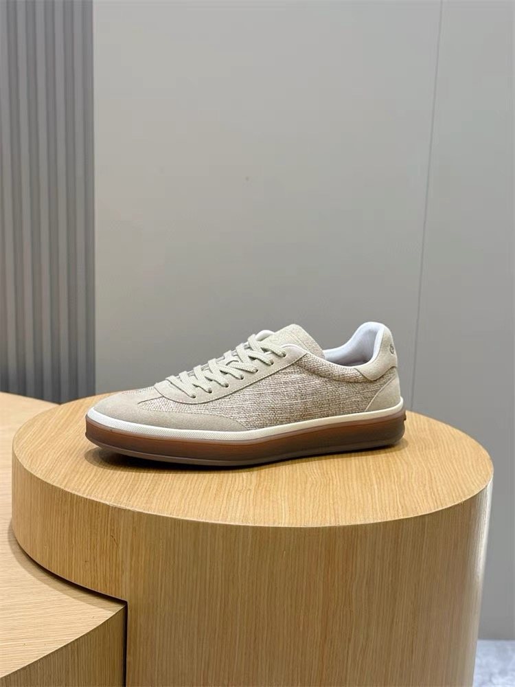 Men’s Low-Top Lace-Up Sneakers — side